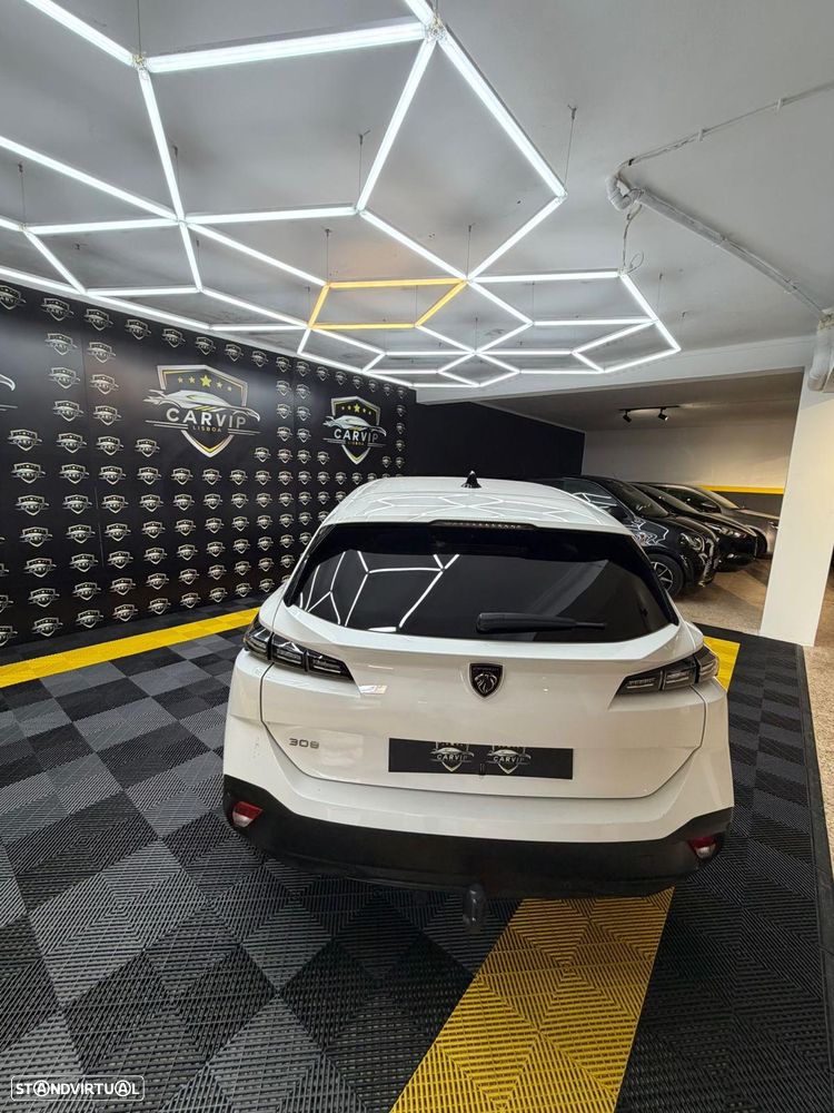 Peugeot 308 2022 photo 4