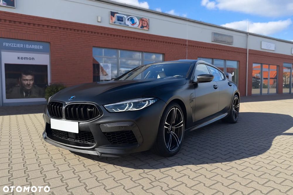BMW M8 Competition - 12