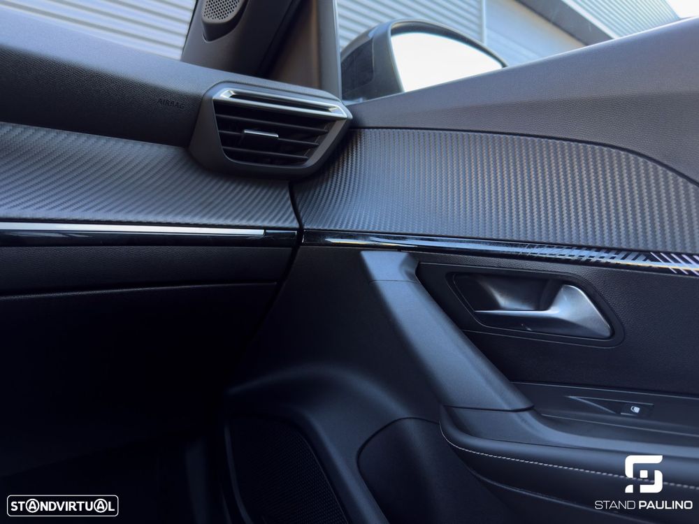 Peugeot e-2008 54 kWh Allure - 25