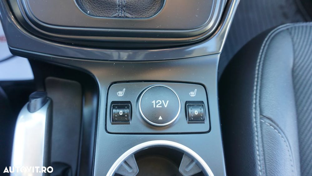 Ford Kuga 2.0 TDCi 4x4 Aut. Titanium - 27