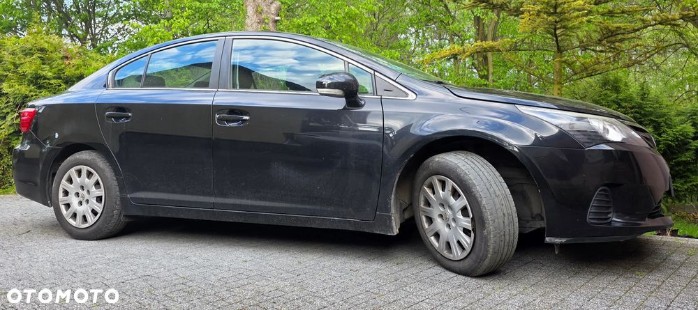 Toyota Avensis 1.6 Active - 3