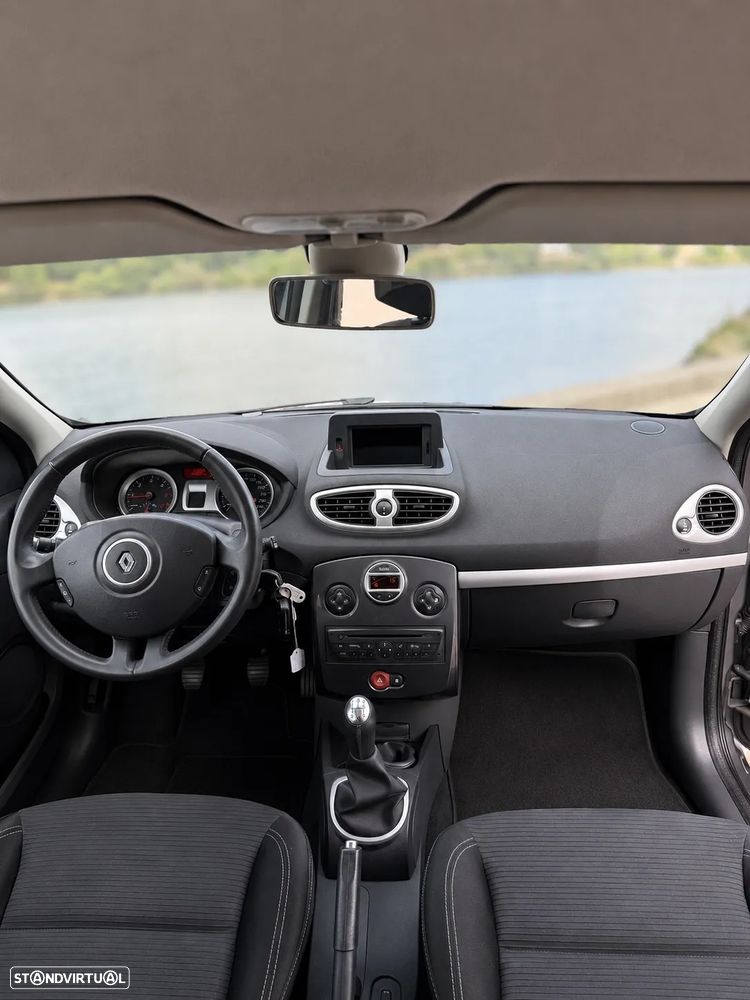 Renault Clio 1.5 dCi Confort 89g - 9