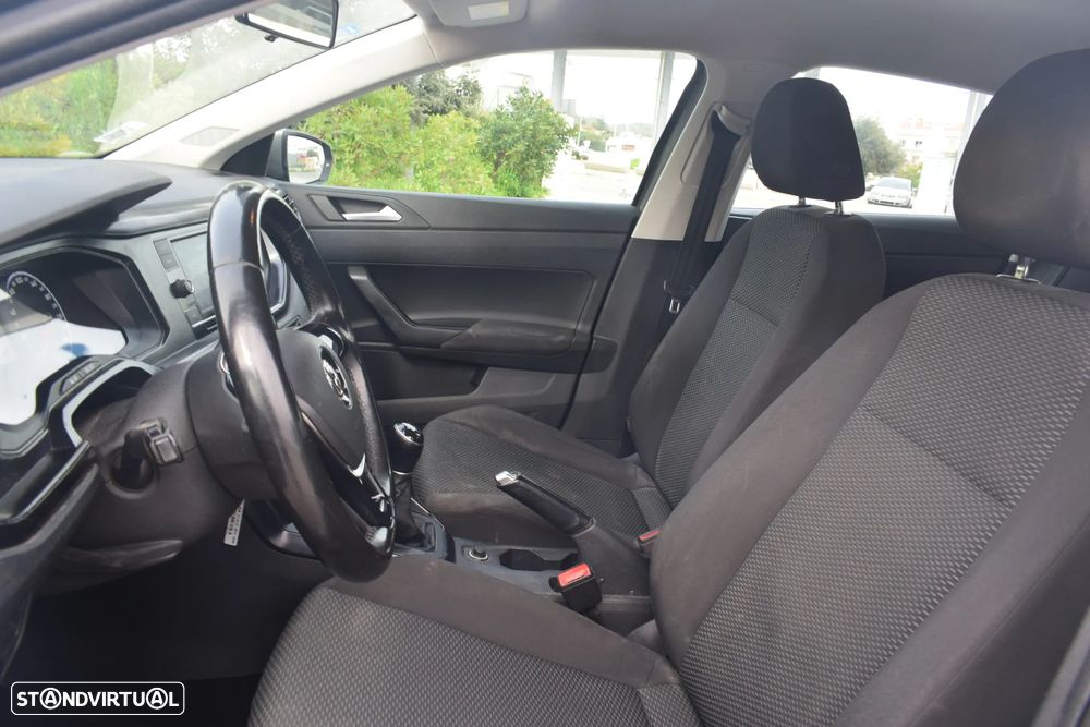 VW Polo 1.0 Confortline - 11