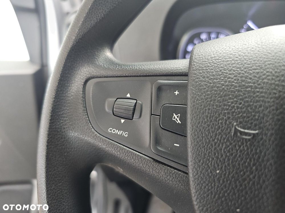 Peugeot expert 1.5 BlueHDi 120 S&S Standard - 13