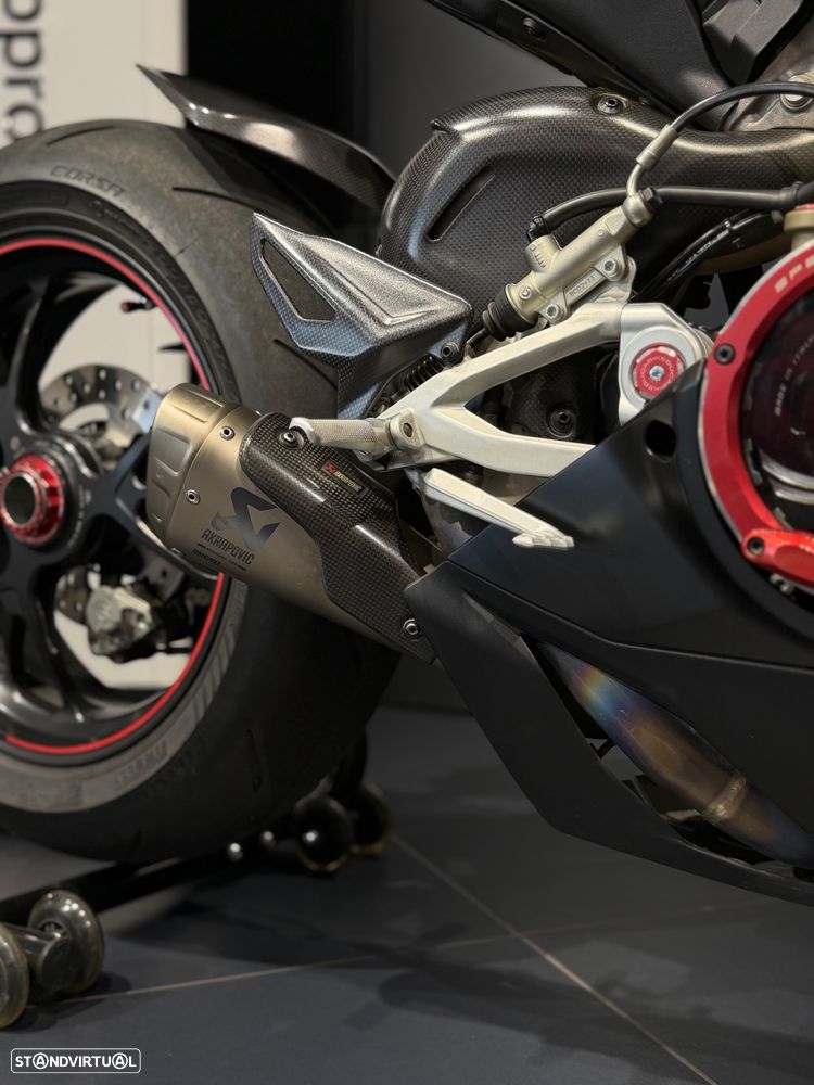 Ducati Panigale V4 S - 12