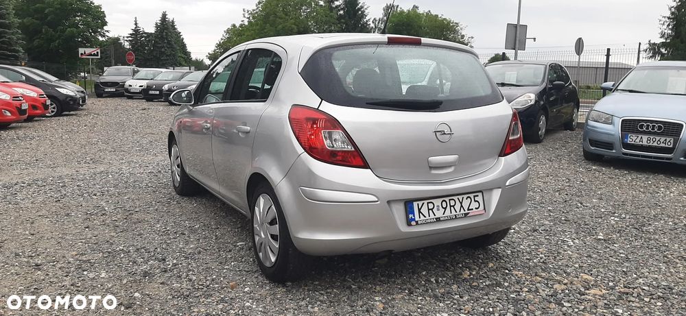 Opel Corsa - 11
