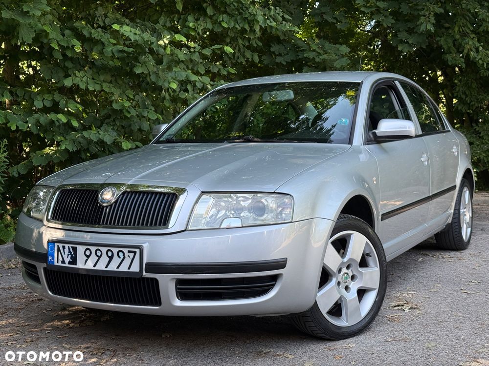 Skoda Superb 1.8 Turbo Comfort - 1