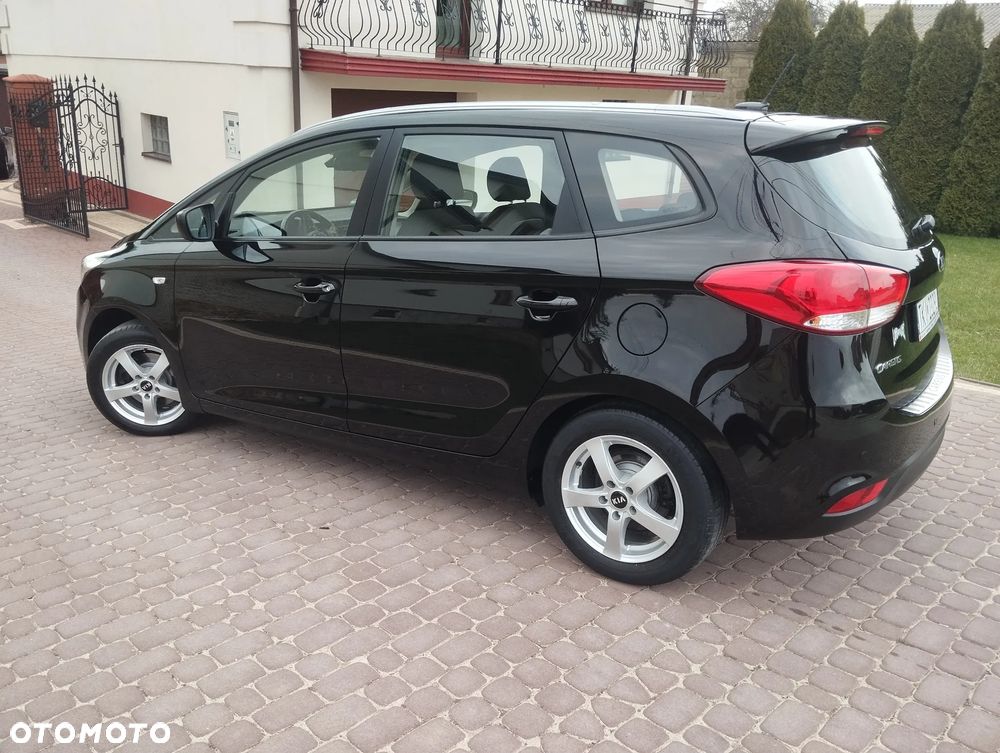 Kia Carens 1.6 GDI XL 7os EU6 - 21