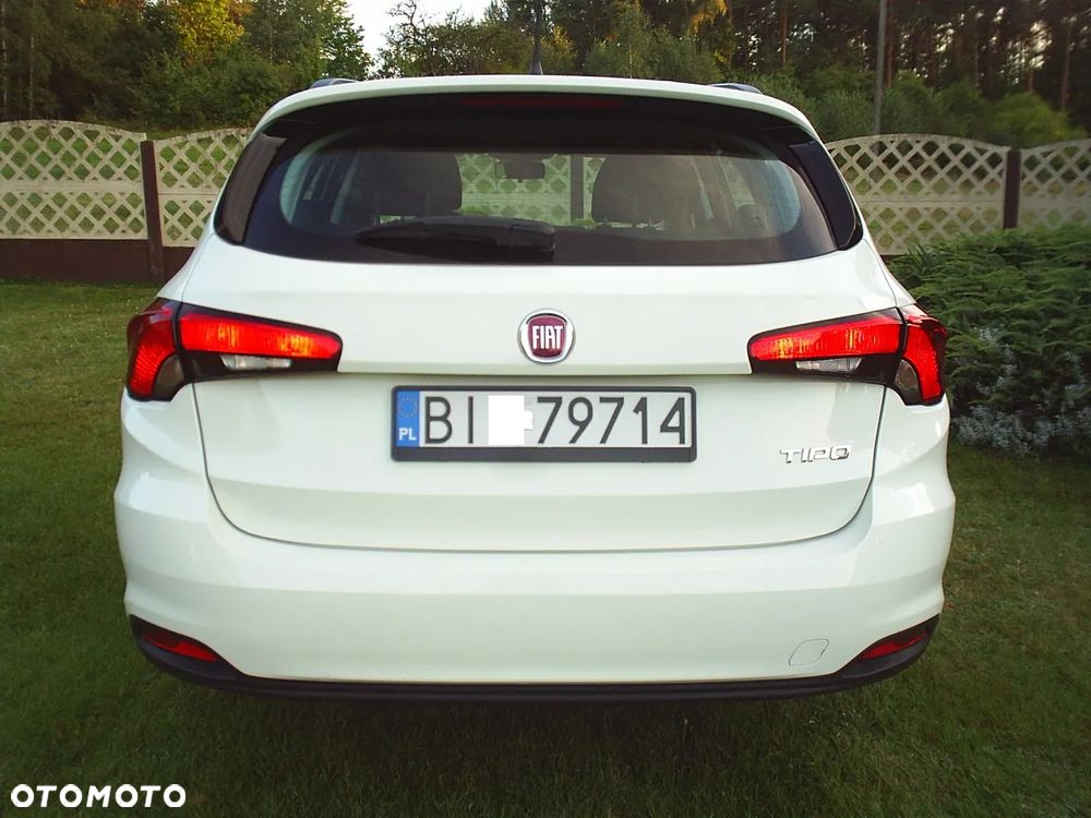Fiat Tipo 1.4 T-Jet 16v Easy - 21
