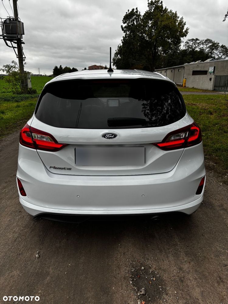 Ford Fiesta 1.0 EcoBoost Start-Stop ST-LINE - 2