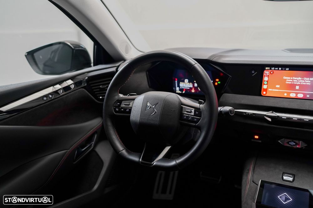 DS DS4 1.2 PureTech Performance Line EAT8 - 15