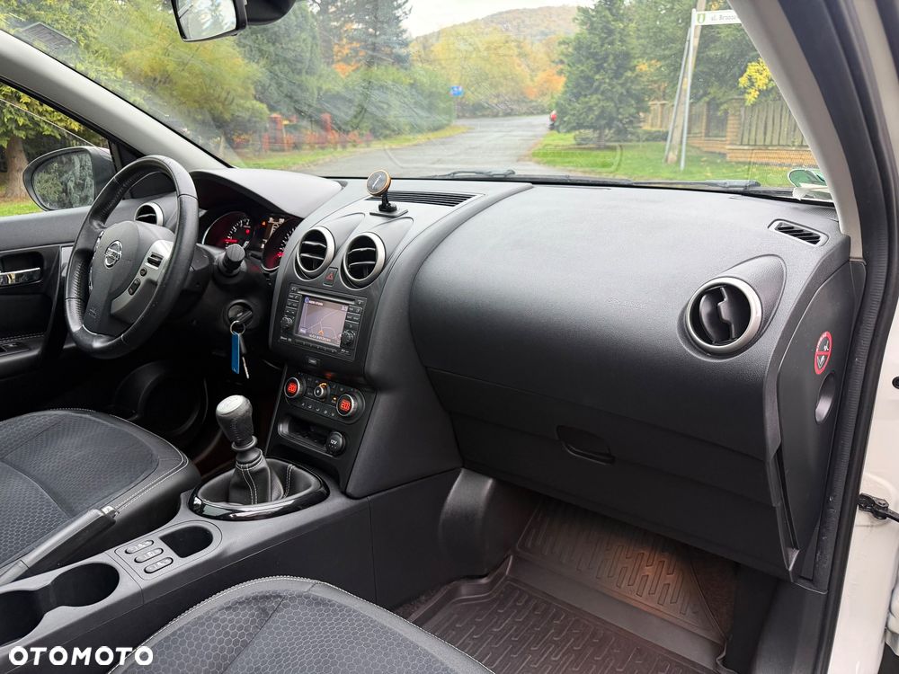 Nissan Qashqai 2.0 Tekna - 26