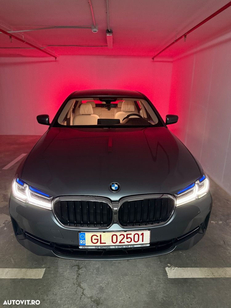 BMW Seria 5 530e Aut. Luxury Line - 7