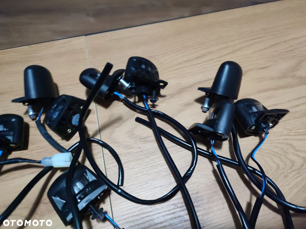 Podświetlanie tablicy rejestracyjnej Yamaha X-Max N-Max Aerox - 3