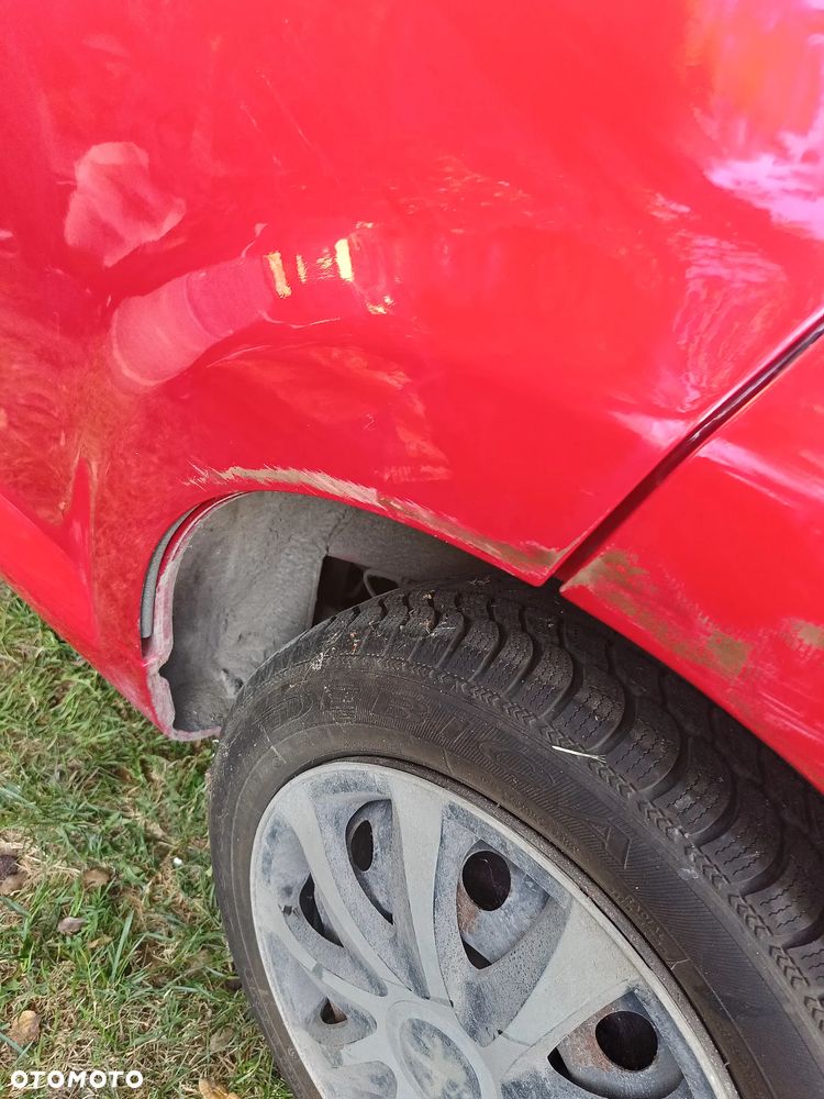 Peugeot 107 70 Urban Style - 11