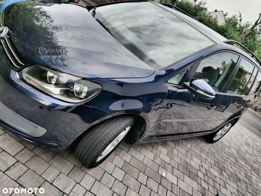 Volkswagen Touran 1.6 TDI DPF BlueMot Trendline - 3