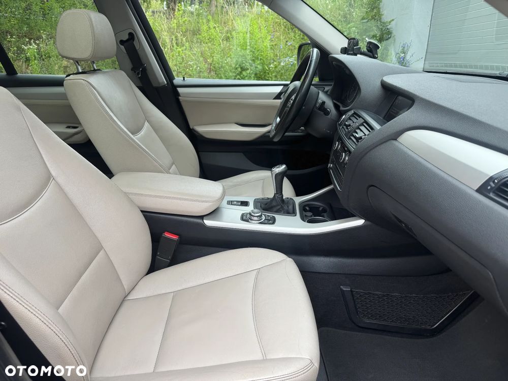 BMW X3 20d xDrive - 21
