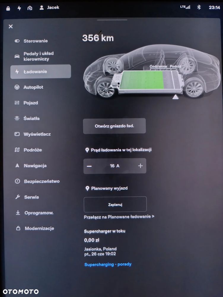 Tesla Model S - 5