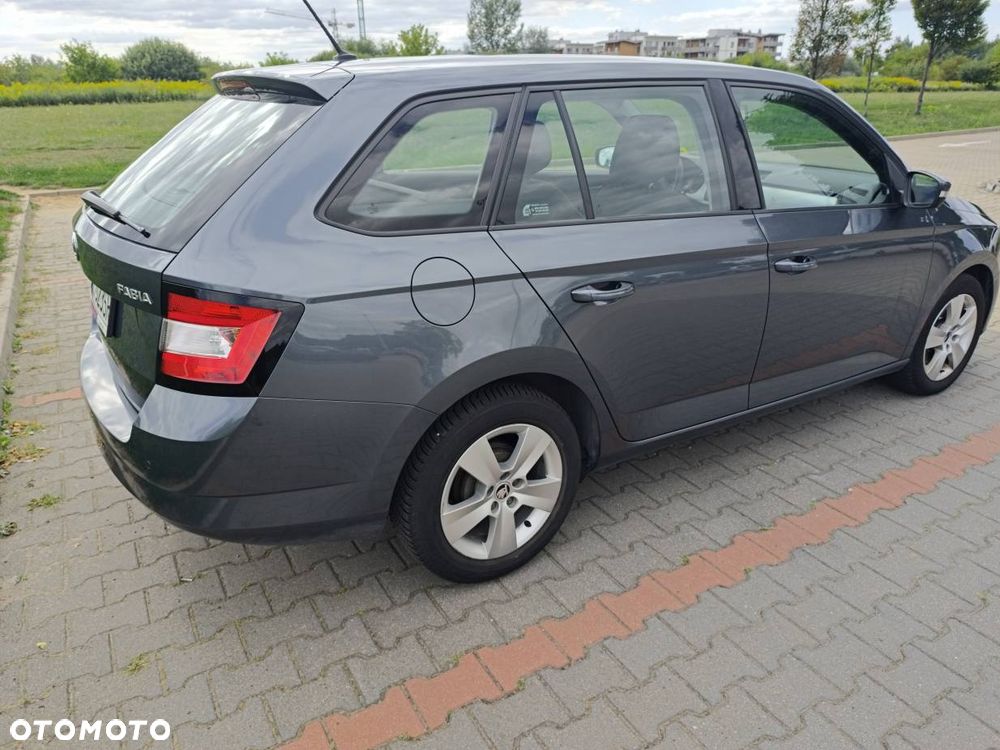 Skoda Fabia - 7