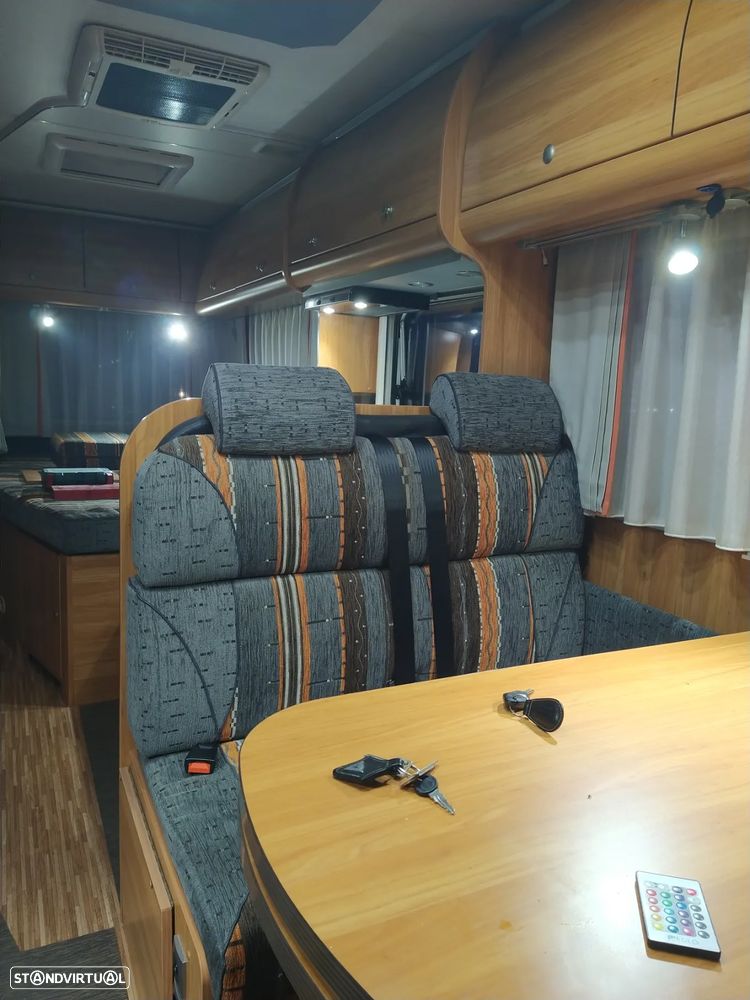 Burstner Premio Perfilada - 7