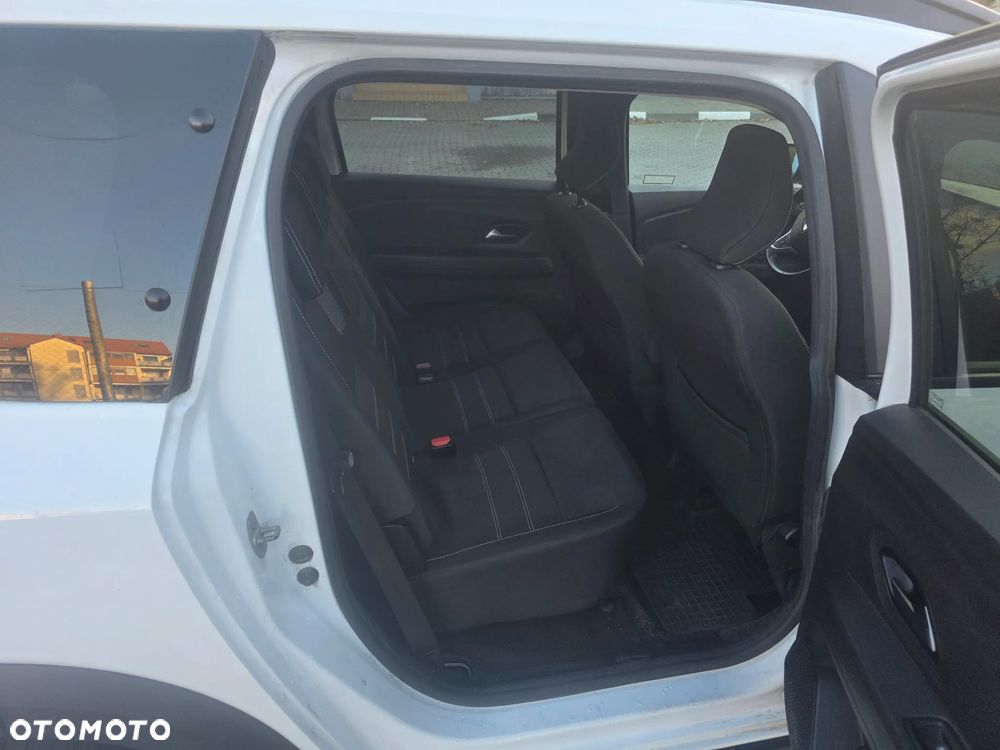 Dacia Jogger 1.0 TCe Expression 7os - 9