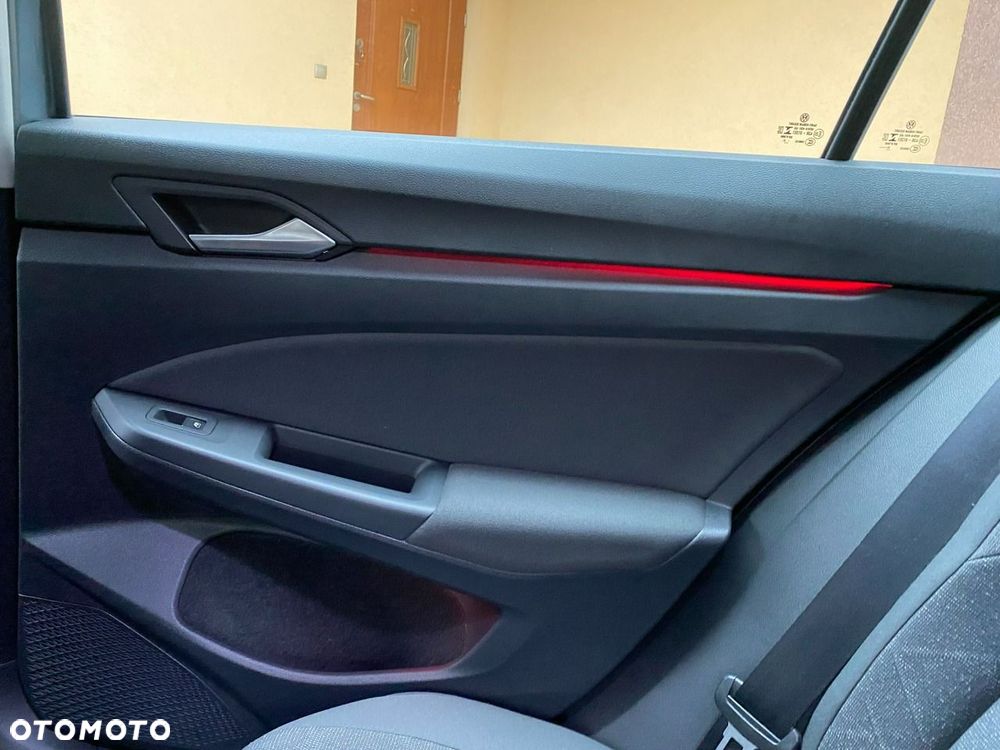 Volkswagen Golf 1.5 TSI Life - 29