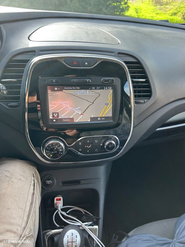 Renault Captur 1.5 dCi Exclusive - 27