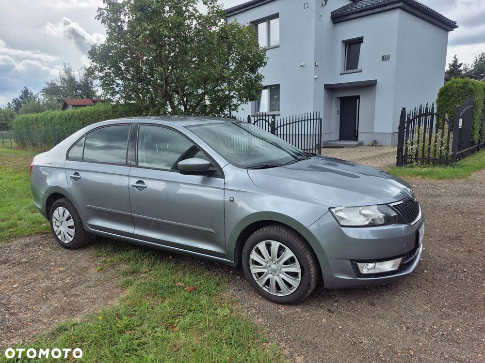 Skoda RAPID 1.2 TSI Ambition - 4
