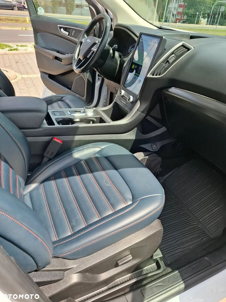 Ford Edge - 9