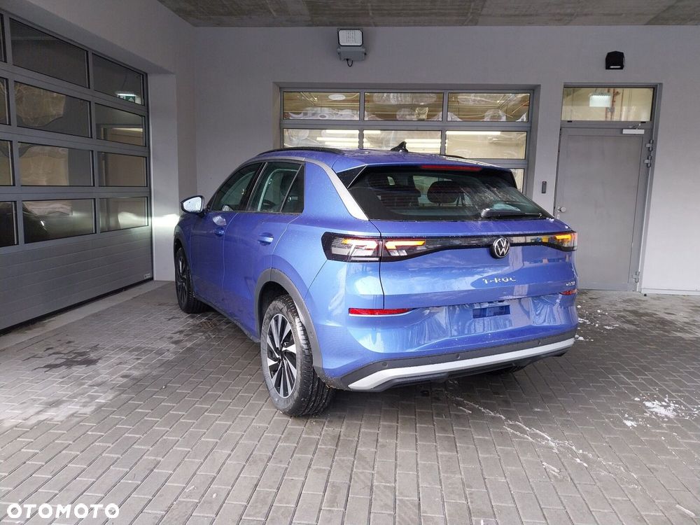 Volkswagen T-Roc - 3