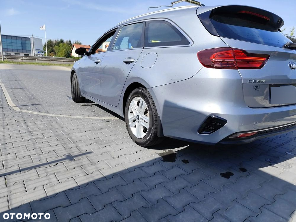 Kia Ceed 1.6 CRDi SCR L - 13