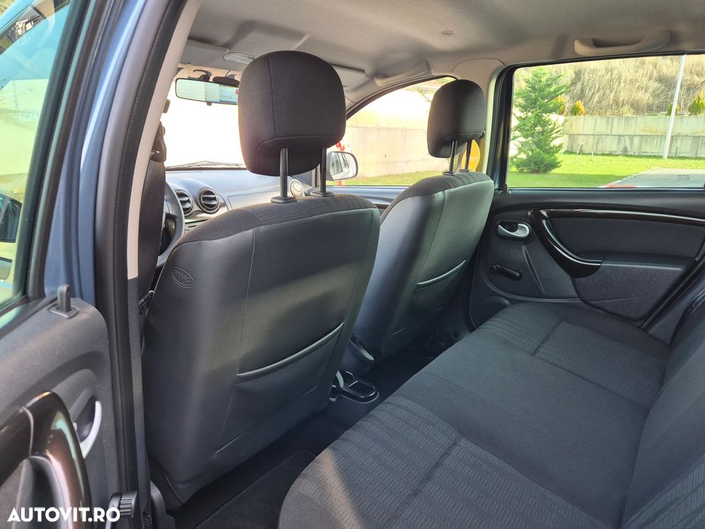 Dacia Duster 1.6 16V 4x2 Prestige - 24