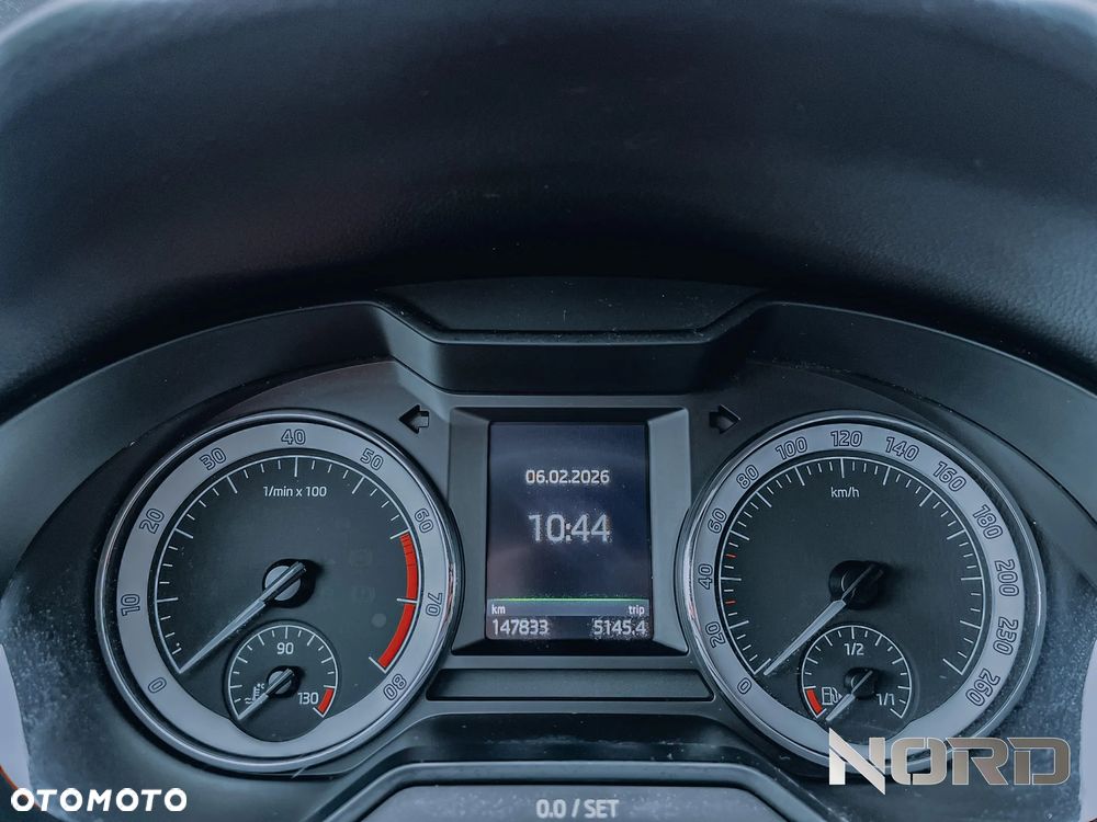 Skoda Octavia 1.8 TSI DSG Style - 23