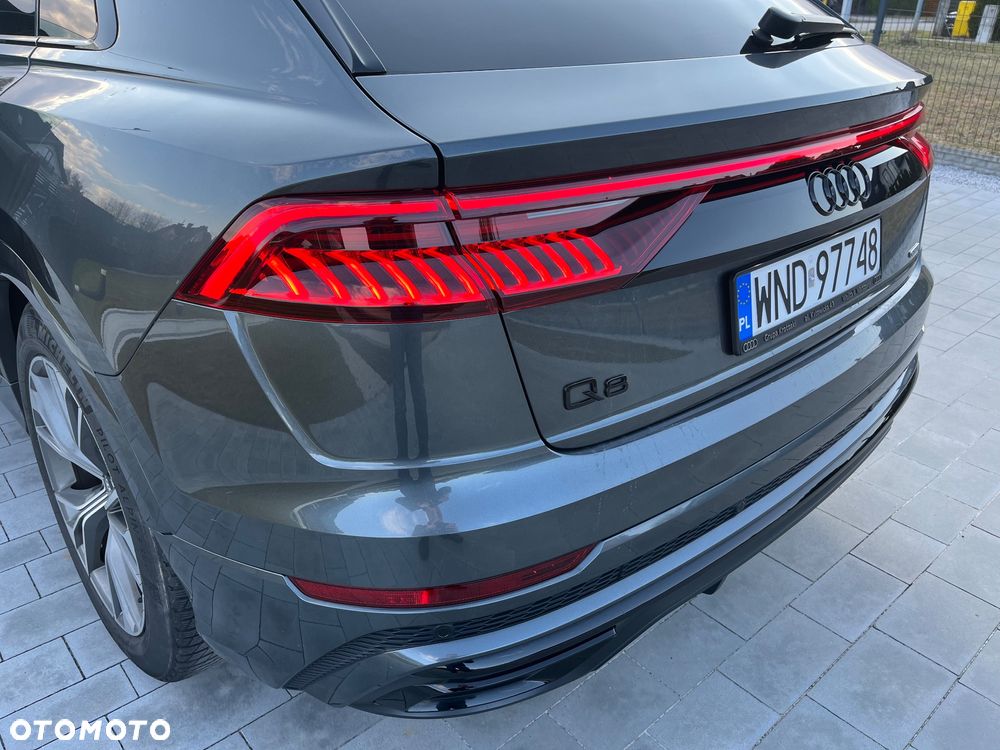Audi Q8 - 9