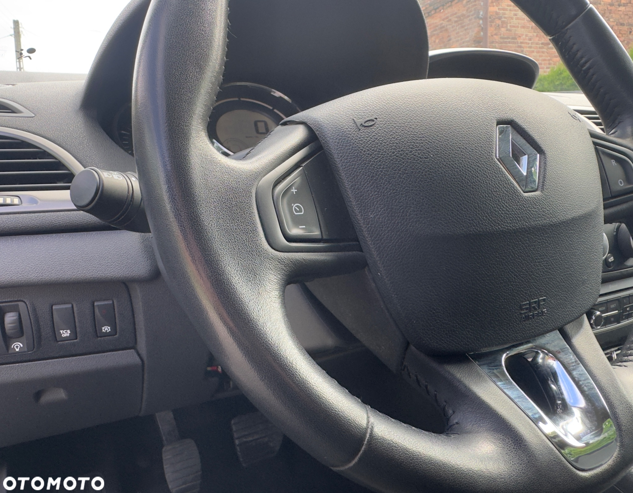 Renault Megane 1.5 dCi Energy Life EU6 - 10