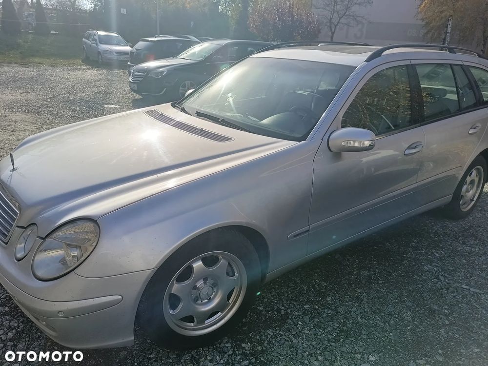 Mercedes-Benz Klasa E - 4