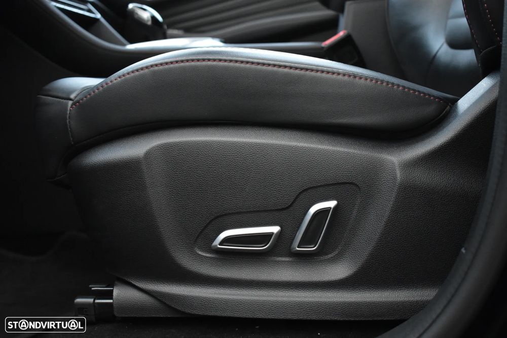 MG EHS 1.5 T-GDI Plug-in Hybrid Luxury - 27