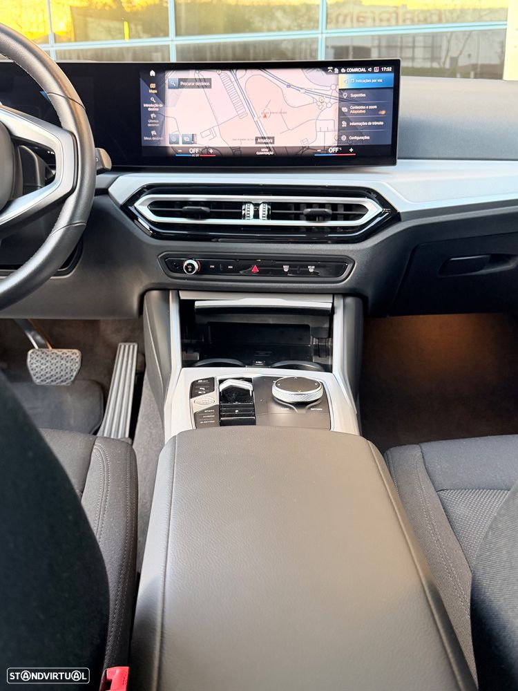 BMW 330 e iPerformance Line Sport - 14