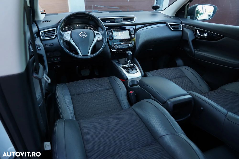Nissan Qashqai 1.6 DCI Xtronic TEKNA+ - 6