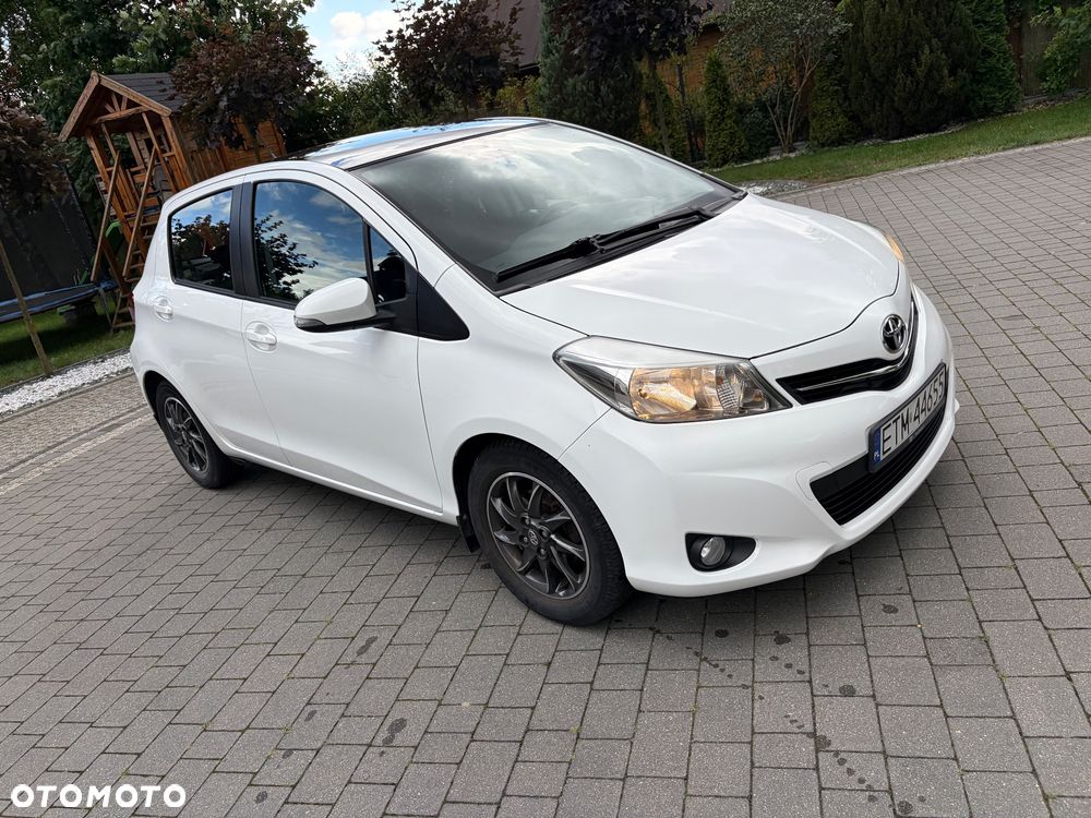 Toyota Yaris 1.33 Selection Passion - 1