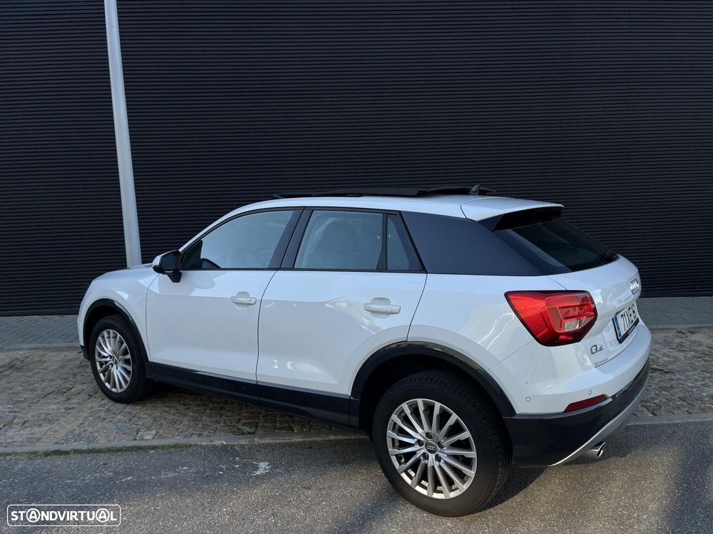 Audi Q2 30 TFSI Design - 13