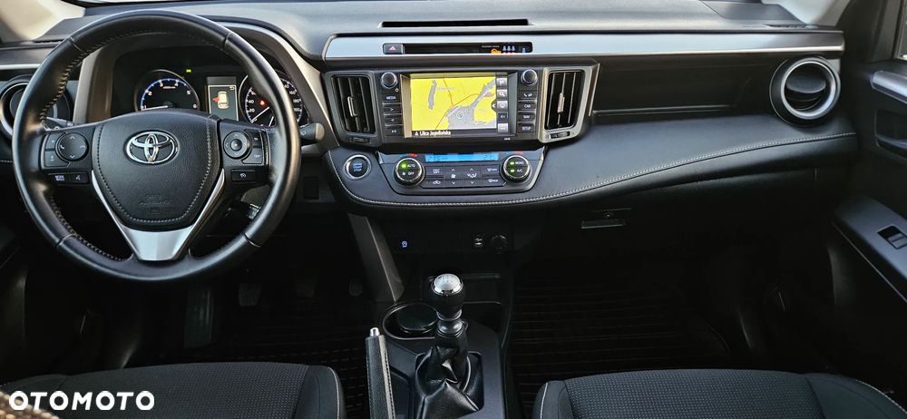 Toyota RAV4 2.0 D-4D Premium 4x2 - 8