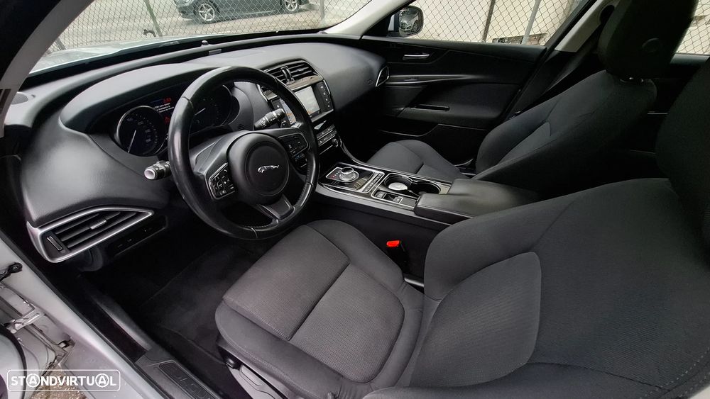 Jaguar XE 20d Aut. R-Sport - 21