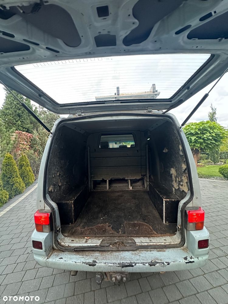 Volkswagen Transporter - 13