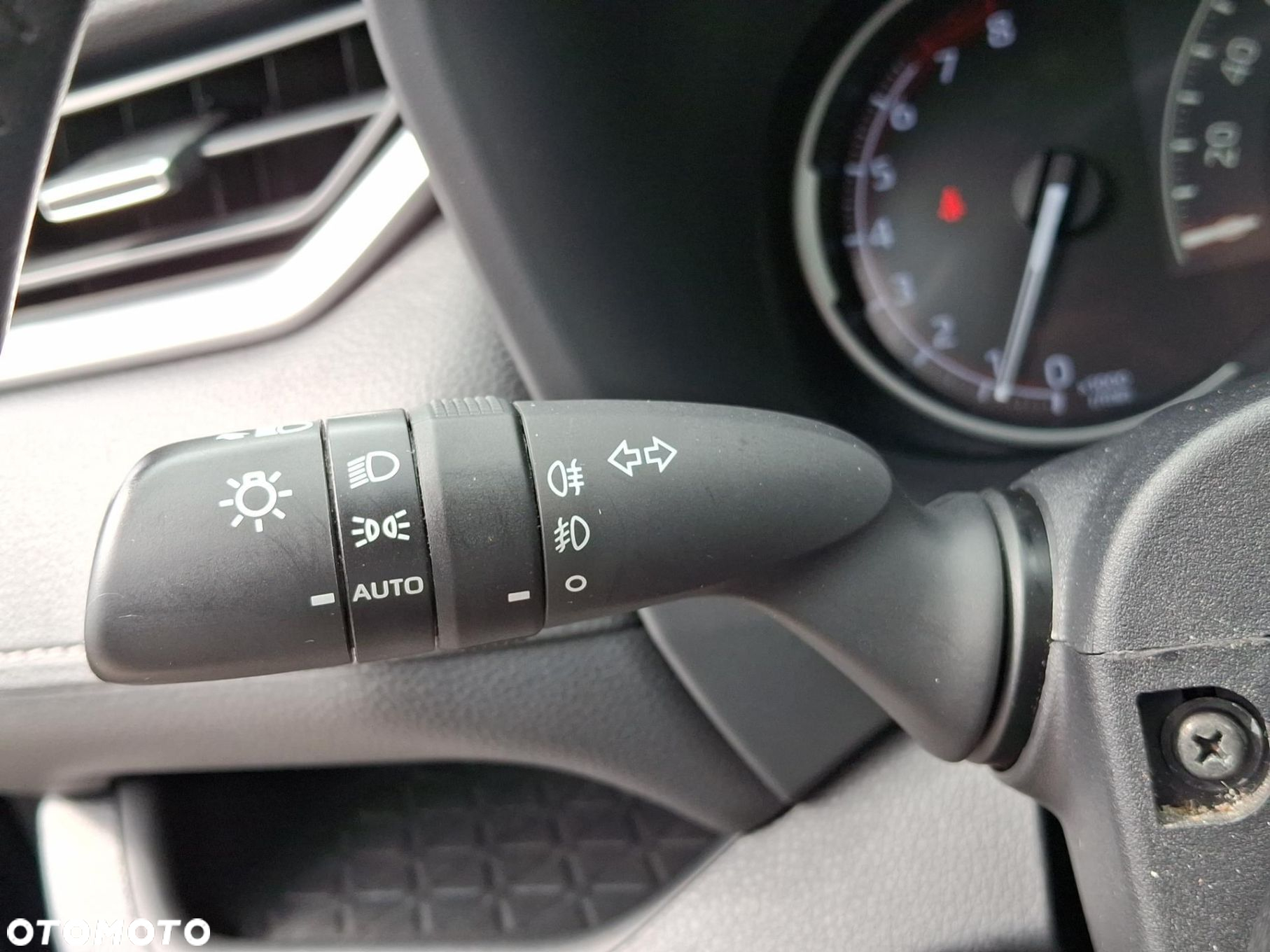 Toyota RAV4 2.0 Comfort 4x2 MS - 18