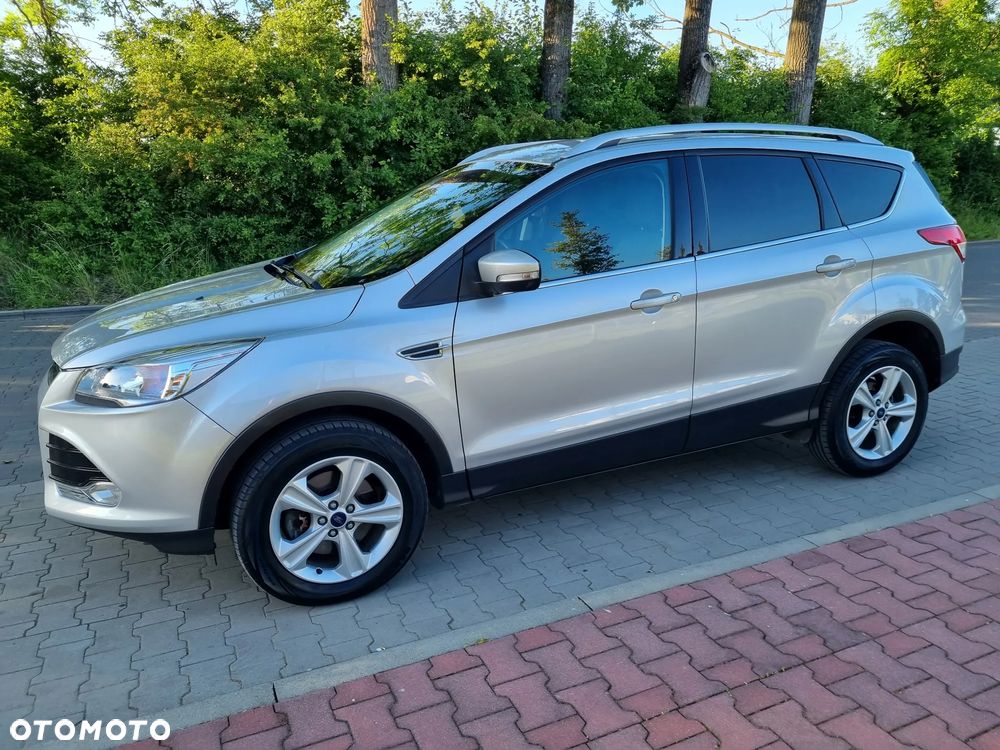 Ford Kuga 2.0 TDCi 4x2 Trend - 23