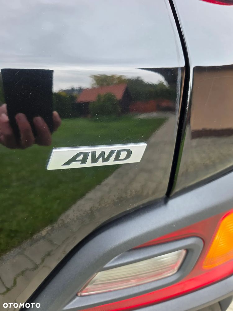 Hyundai Kona - 33