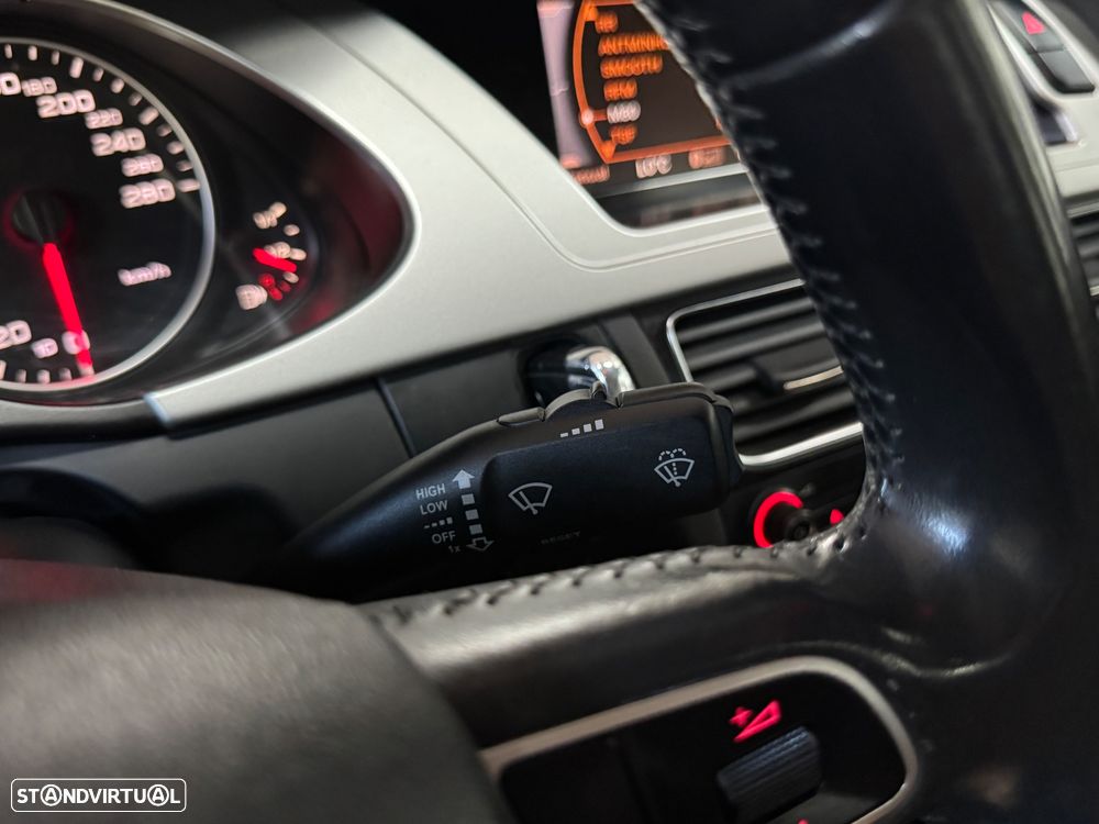 Audi A4 2.0 TDI exclusive - 26