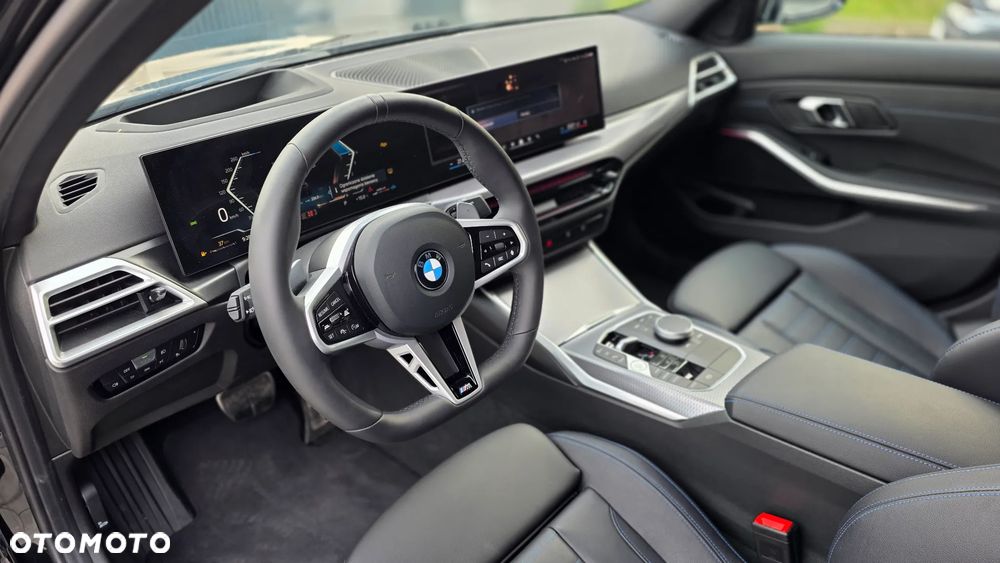 BMW Seria 3 330i xDrive M Sport sport - 18
