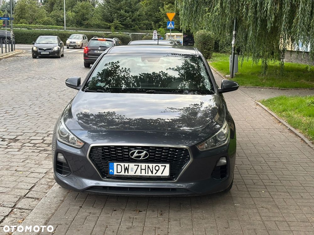 Hyundai i30 1.6 D Classic + - 1